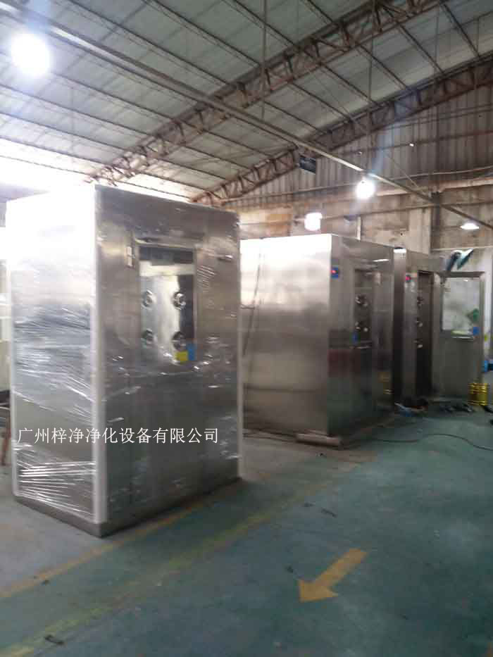 在運輸過程中，風淋室可能會受到振動和沖擊